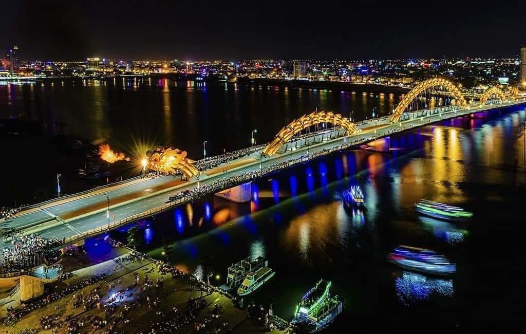 PAKET TOUR 8D7N HANOI - HALONG - SAPA - DANANG - HOIAN