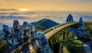 PAKET TOUR 8 HARI VIETNAM