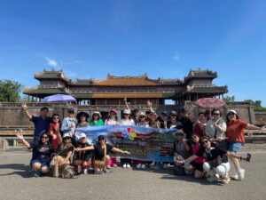 PAKET TOUR 9D8N HANOI – SAPA – HALONGBAY – DANANG - HOCHIMINH - Gambar 7