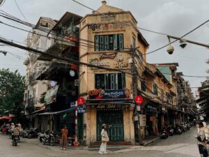 PAKET TOUR KOTA HANOI - SAPA - FANSIPAN 4 HARI - Gambar 3