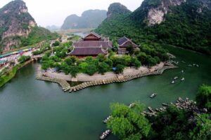 PAKET TOUR 5 HARI 4 MALAM HANOI – HALONGBAY – NINH BINH - Gambar 6