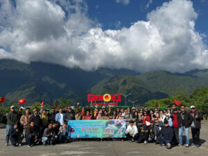 PAKET TOUR KE HANOI - SAPA - NINHBINH - HALONG - Gambar 7