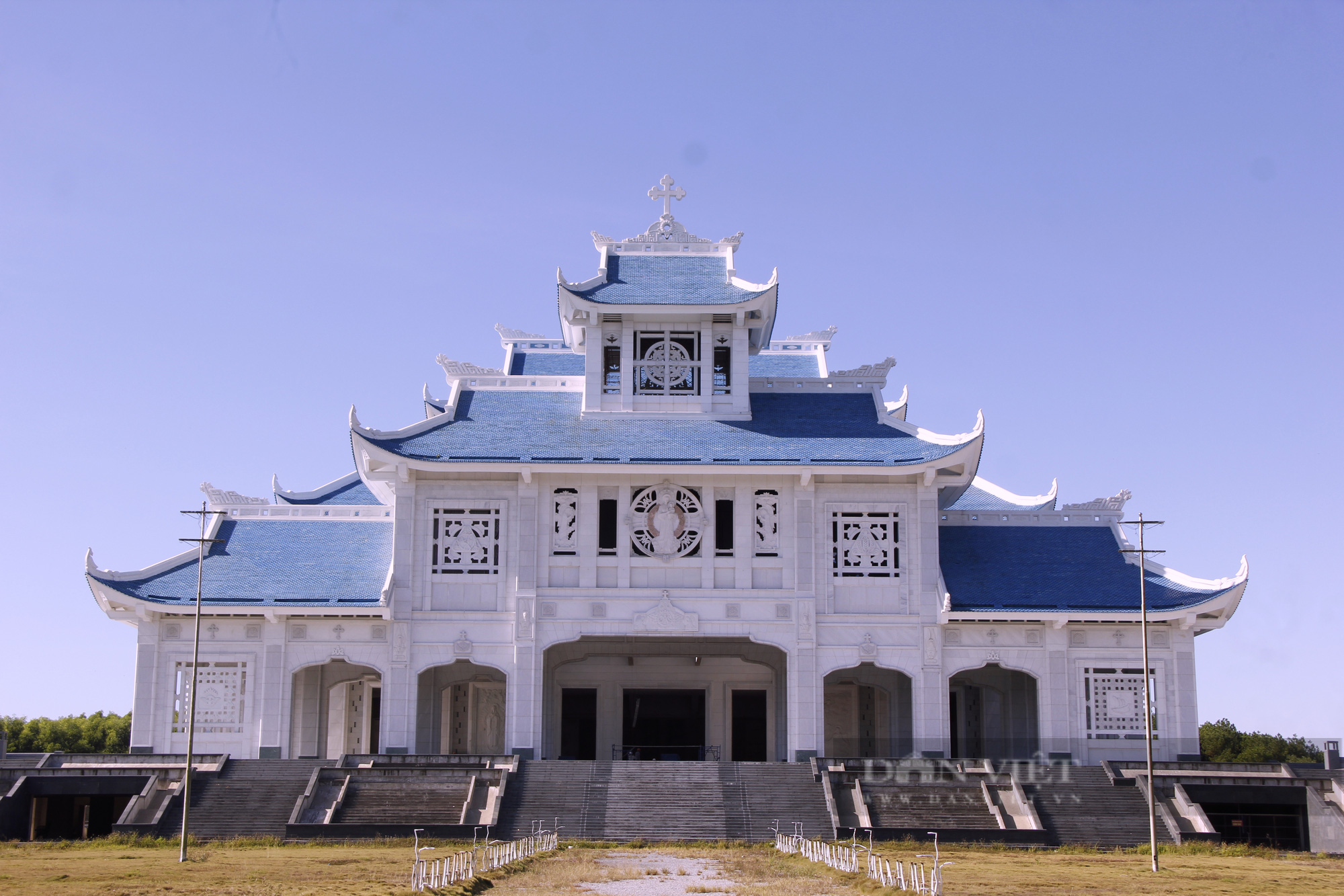 PAKET TOUR 5 HARI ZIAREK KE VIETNAM TENGAH
