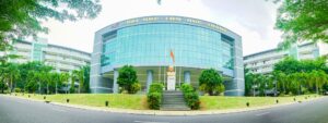 PAKET TOUR 4N3D HOCHIMINH - KUNGJUNGI UNIVERSITAS